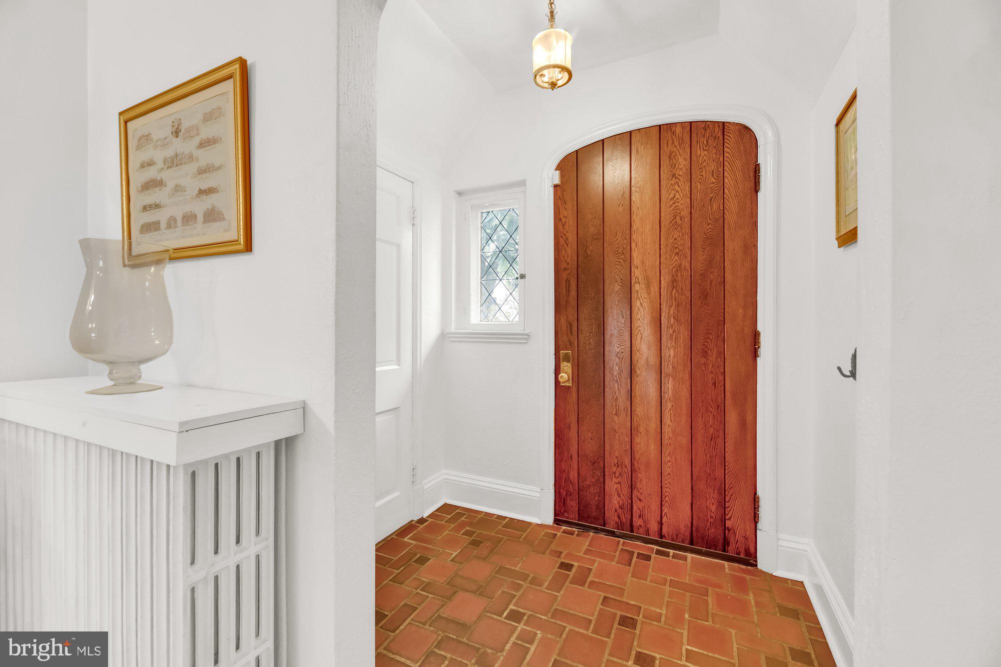 216 Paddington Road Baltimore, MD 21212 - Photo 5 of 40