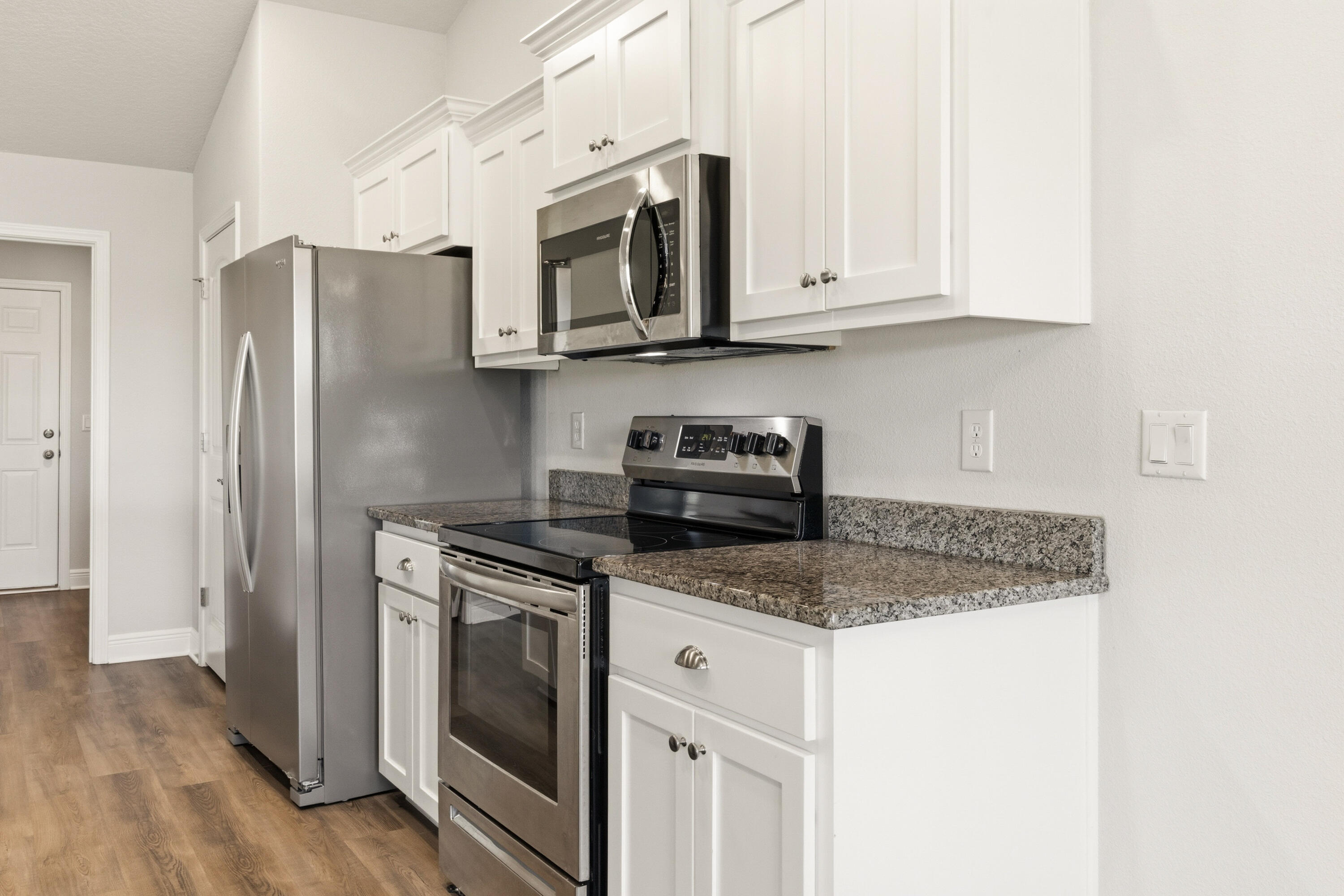 9819 Shangri La West Road Milton, FL 32583 - Photo 8 of 47 untitled-8918