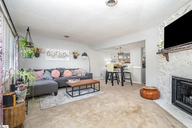 $174,900 | 22 Hidden Springs Road, Spartanburg, SC 29302