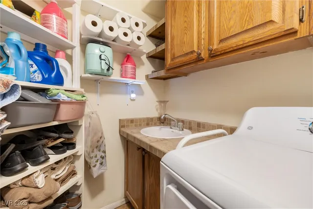 $510,500 | 648 Sunrise Lake Place, Henderson, NV 89002