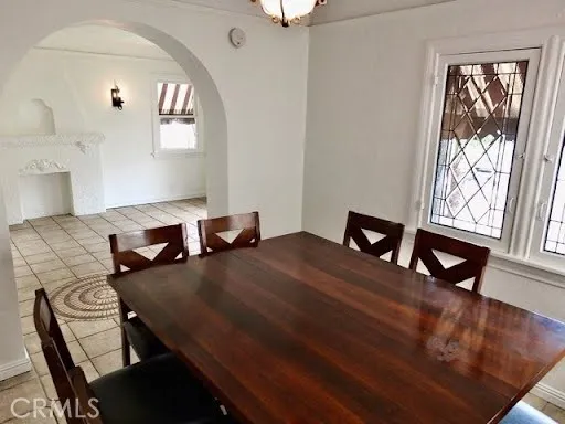 $5,800 | 50 Pomona Avenue, Long Beach, CA 90803