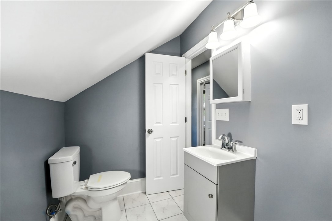 32 Carver Street Pawtucket, RI 02860 - Photo 30 of 42