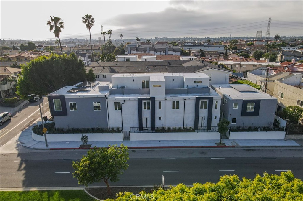2707 Ruhland Avenue Redondo Beach, CA 90278 - Photo 5 of 54