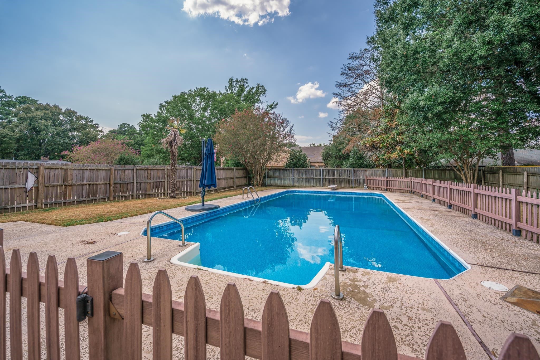 6 Rim Road Kilgore, TX 75662 - Photo 4 of 40 Gallery Image 4