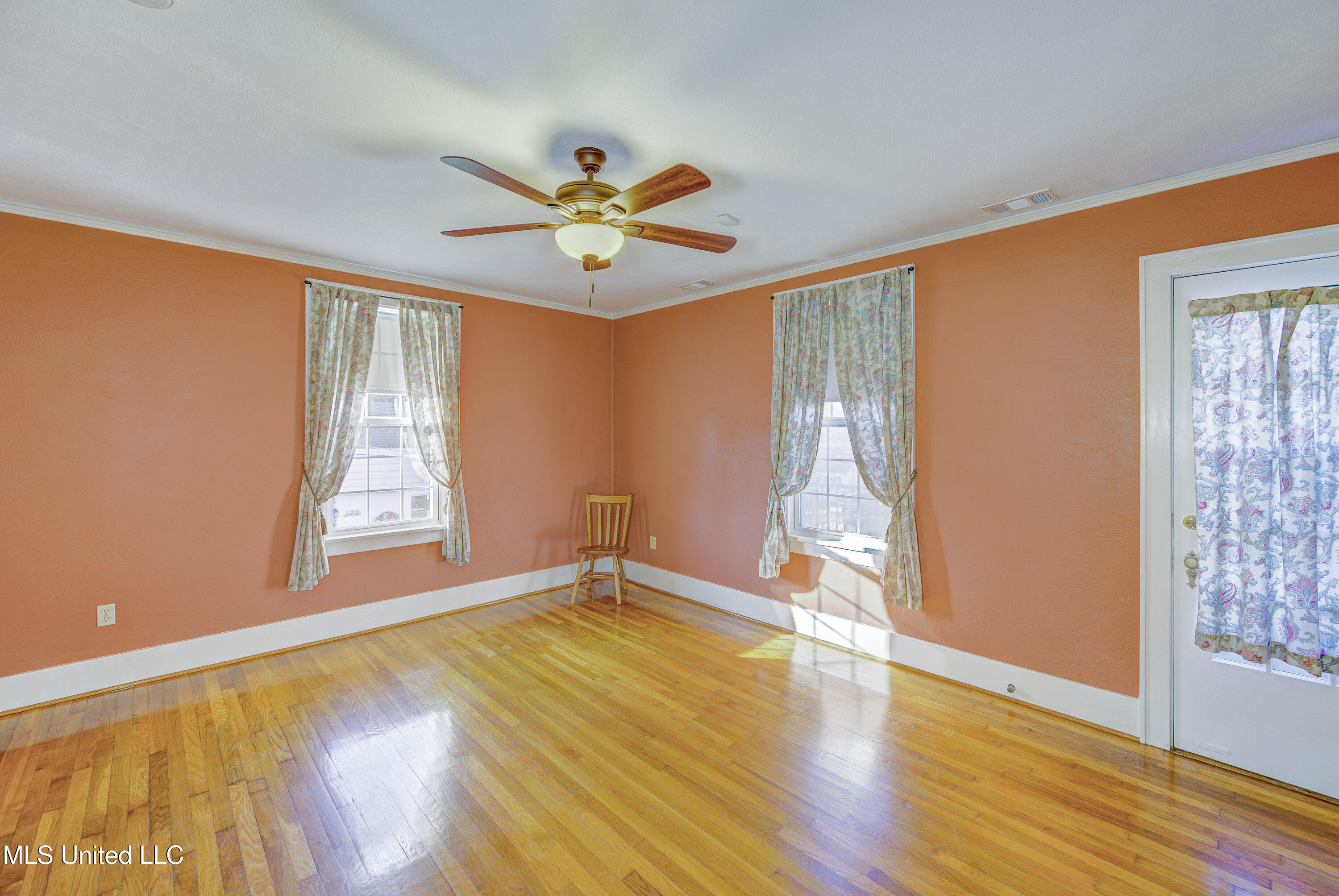 2203 Wilson Street Vicksburg, MS 39180 - Photo 18 of 44 Primary Bedroom 1