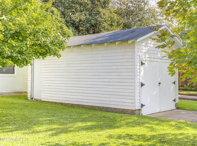 $259,000 | 2203 Wilson Street, Vicksburg, MS 39180