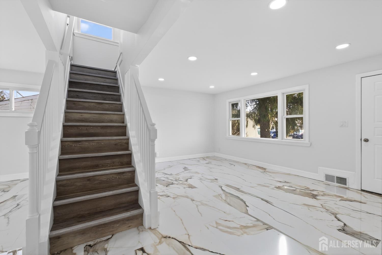 12 North Pennington Road New Brunswick, NJ 08901 - Photo 32 of 50 a view of entryway