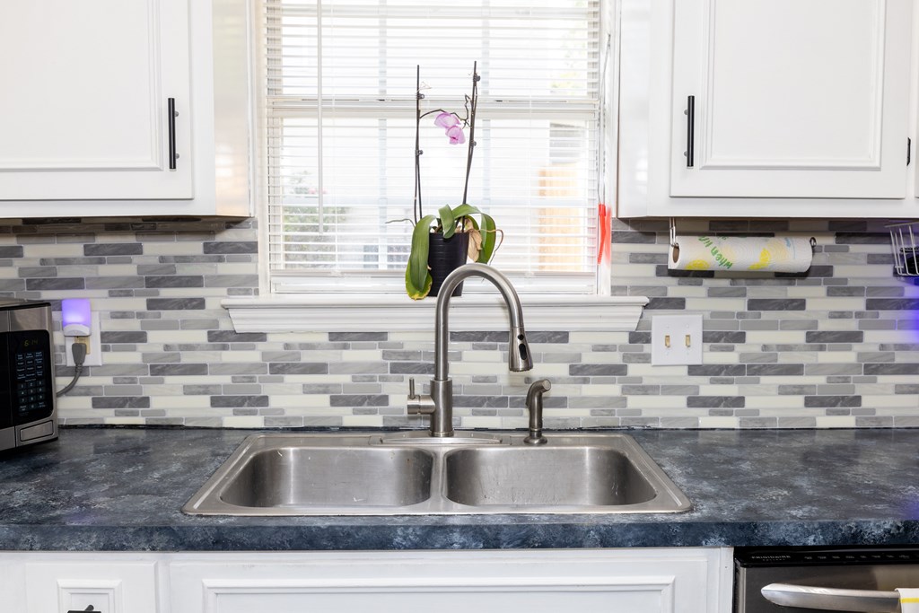 233 Mimosa Road Phenix City, AL 36870 - Photo 10 of 31 Gallery Image 10