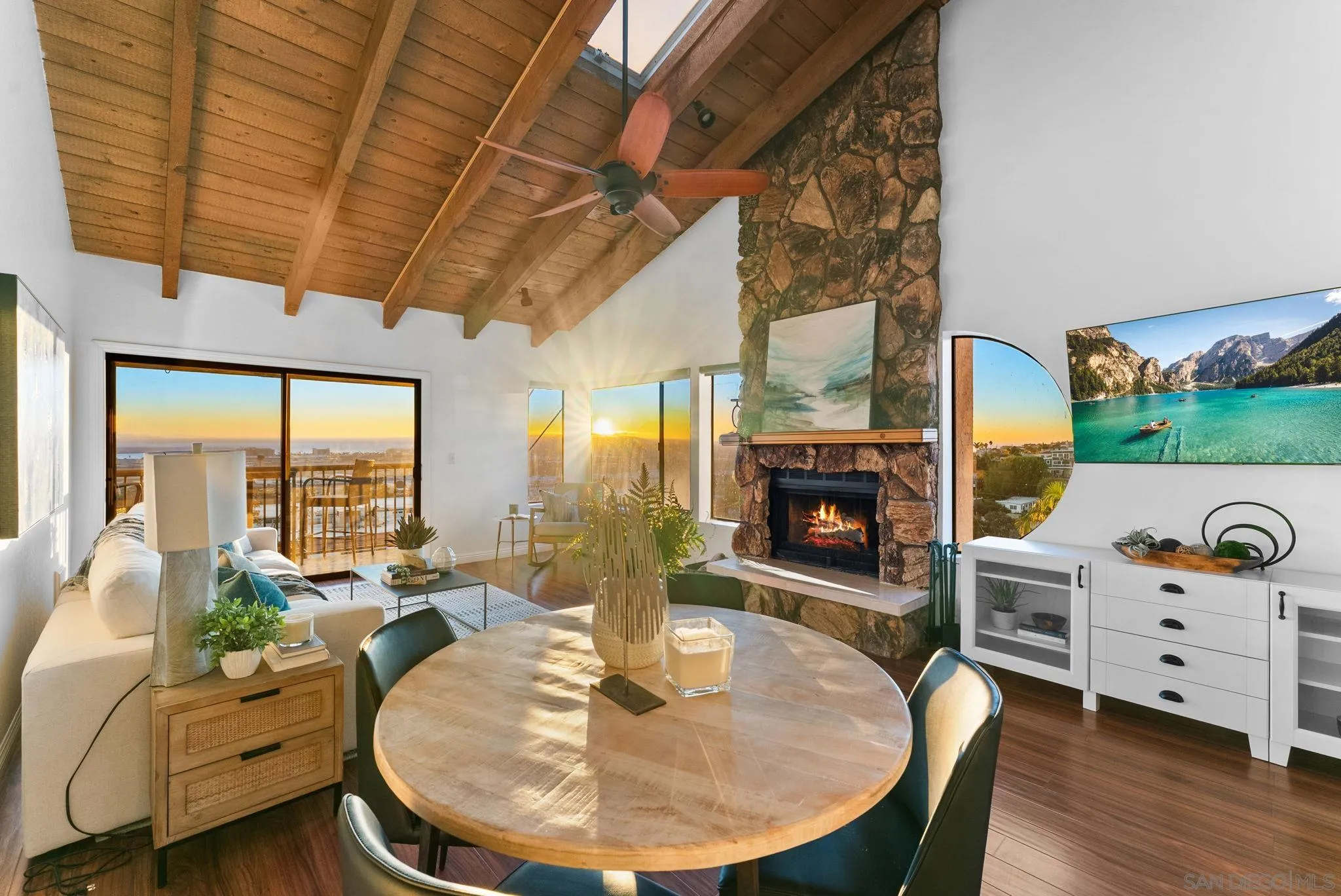 1670 Guy Street, Unit B San Diego, CA 92103 - Photo 11 of 44