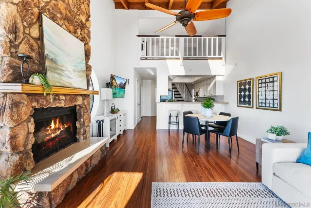 $899,000 | 1670 Guy Street, Unit B, San Diego, CA 92103