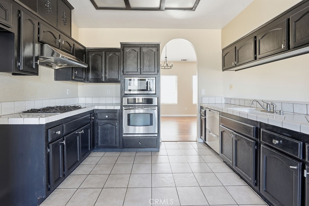 7838 Cataba Road Hesperia, CA 92344 - Photo 11 of 61