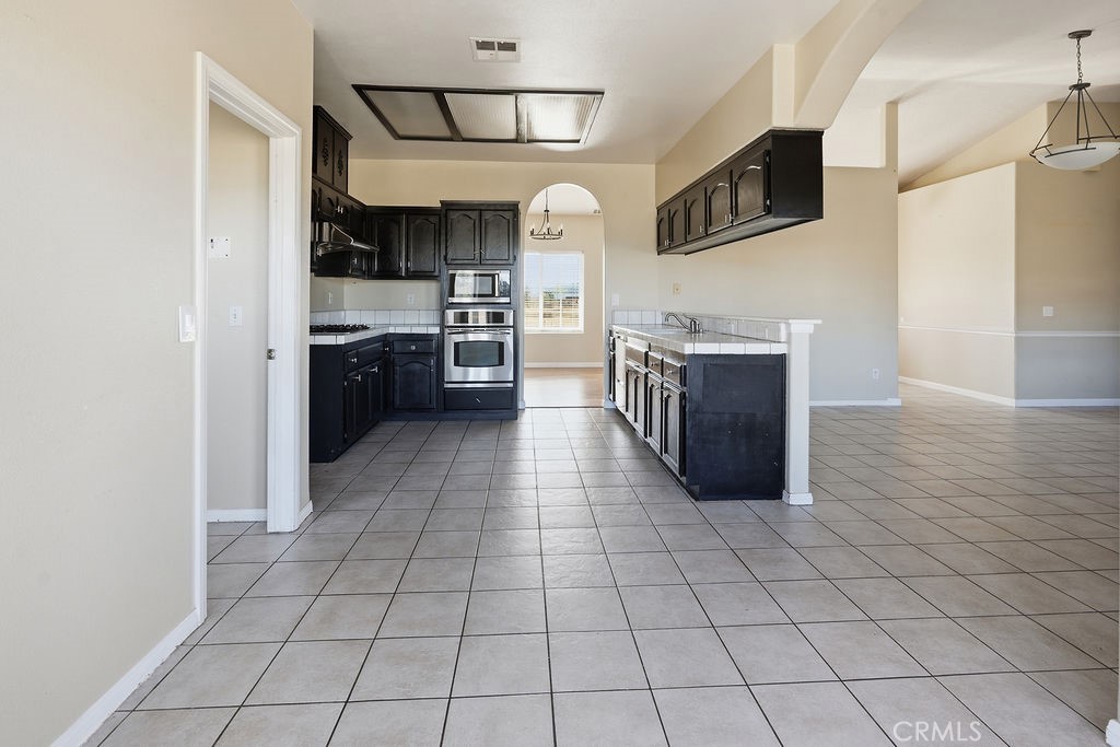 7838 Cataba Road Hesperia, CA 92344 - Photo 16 of 61
