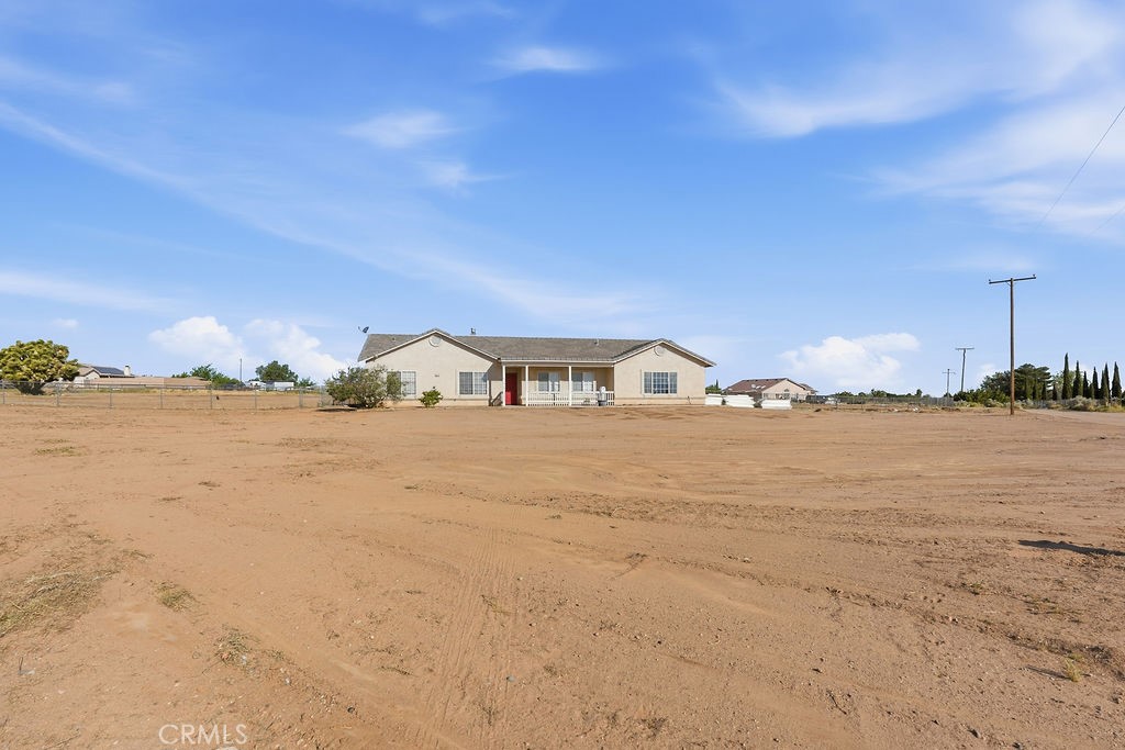 7838 Cataba Road Hesperia, CA 92344 - Photo 2 of 61