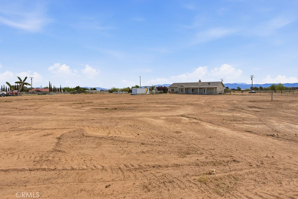 7838 Cataba Road Hesperia, CA 92344 - Photo 53 of 61