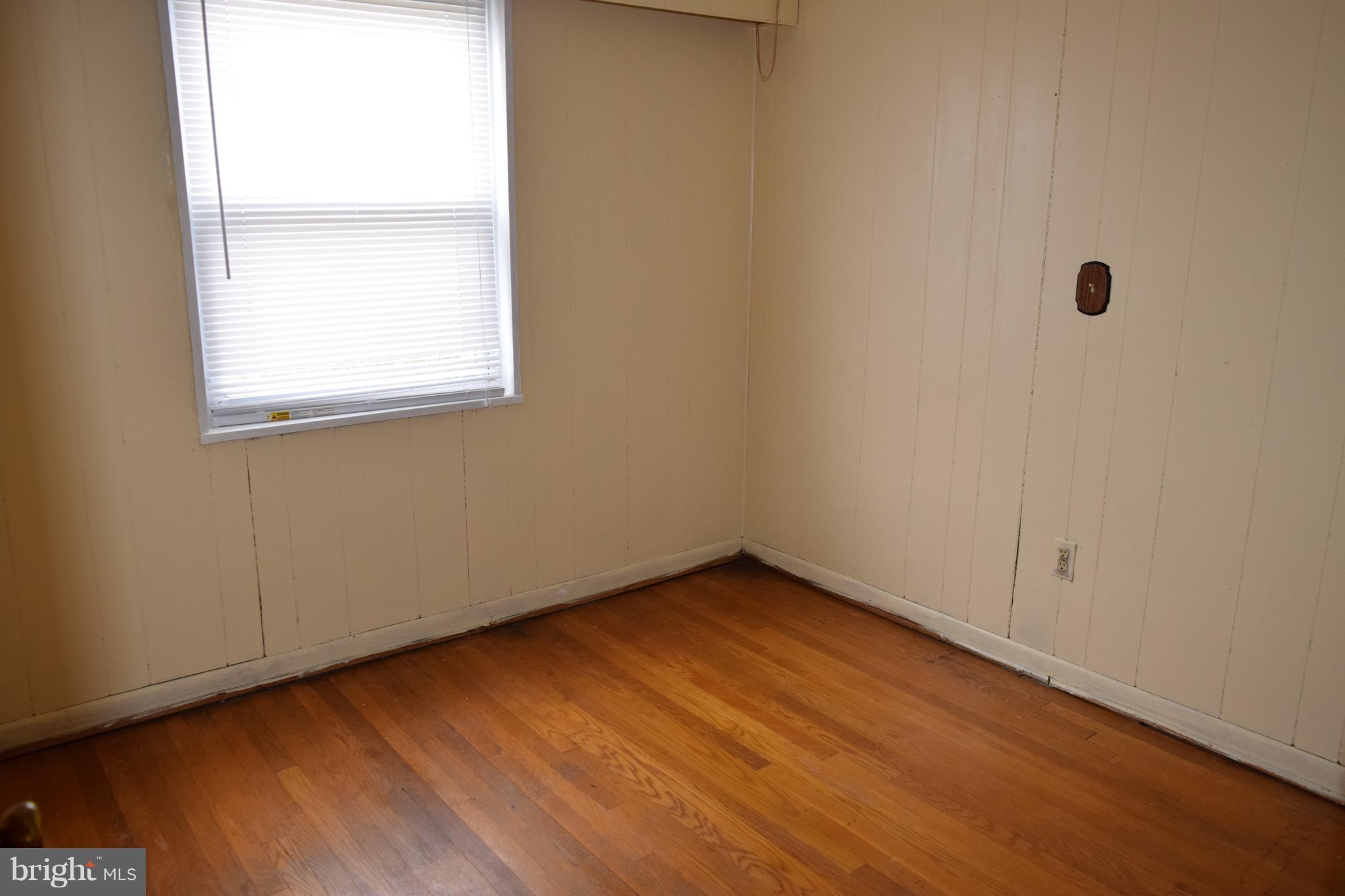 6817 Decatur Street Hyattsville, MD 20784 - Photo 12 of 30 Bedroom 3