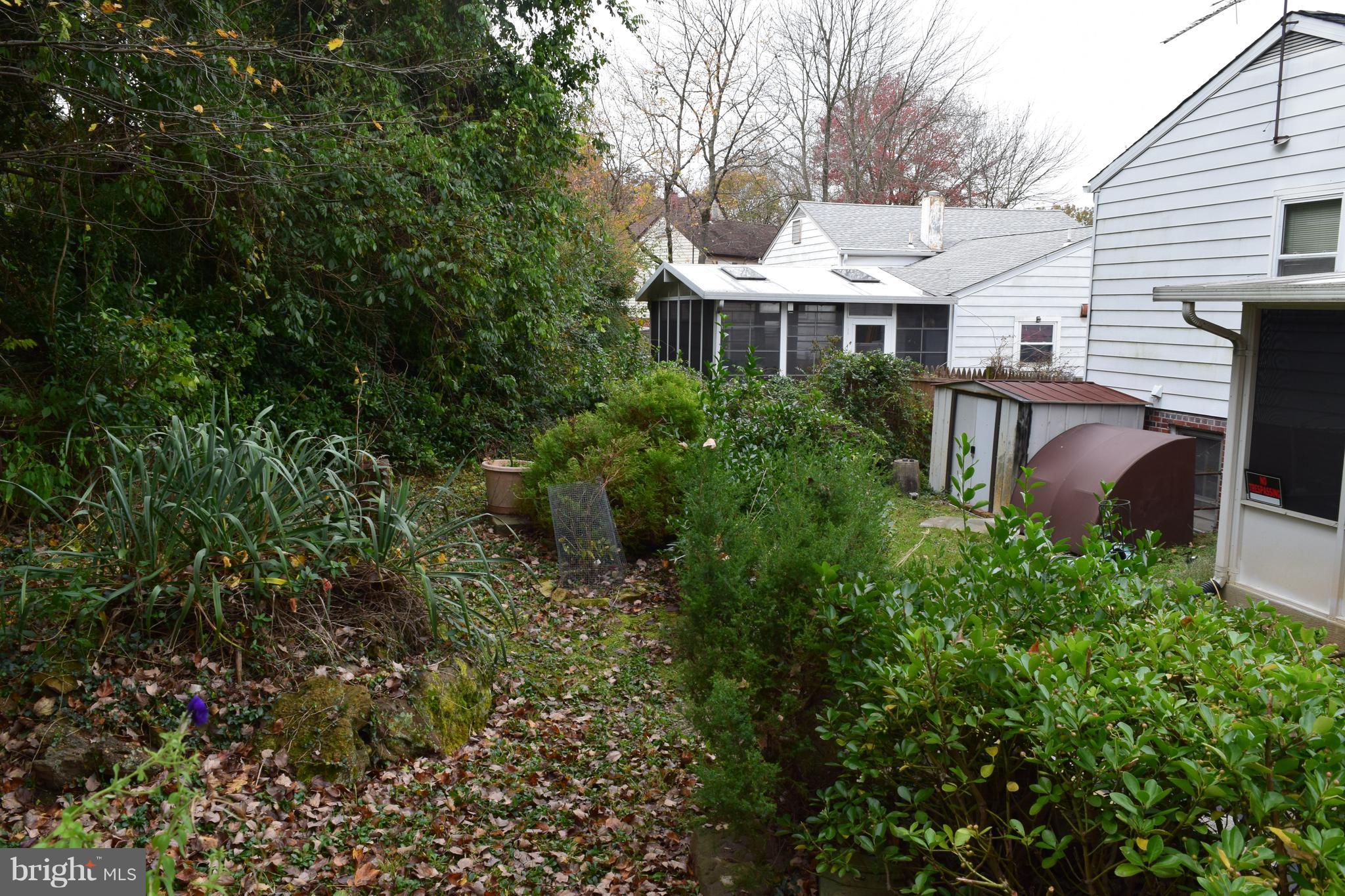 6817 Decatur Street Hyattsville, MD 20784 - Photo 29 of 30 Exterior Rear/ Yard