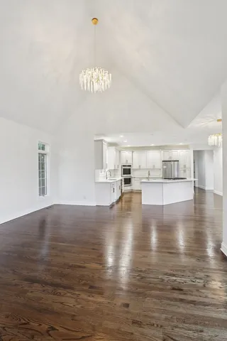 $1,199,000 | 6605 Oakwood Manor Drive, Crystal Lake, IL 60012