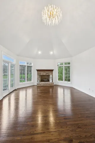 $1,199,000 | 6605 Oakwood Manor Drive, Crystal Lake, IL 60012