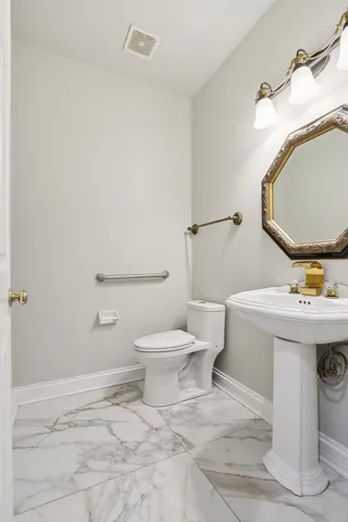 $1,199,000 | 6605 Oakwood Manor Drive, Crystal Lake, IL 60012