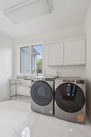 $1,199,000 | 6605 Oakwood Manor Drive, Crystal Lake, IL 60012