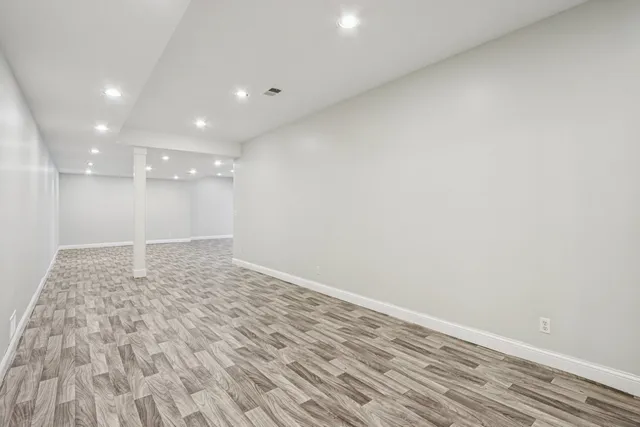 $1,199,000 | 6605 Oakwood Manor Drive, Crystal Lake, IL 60012