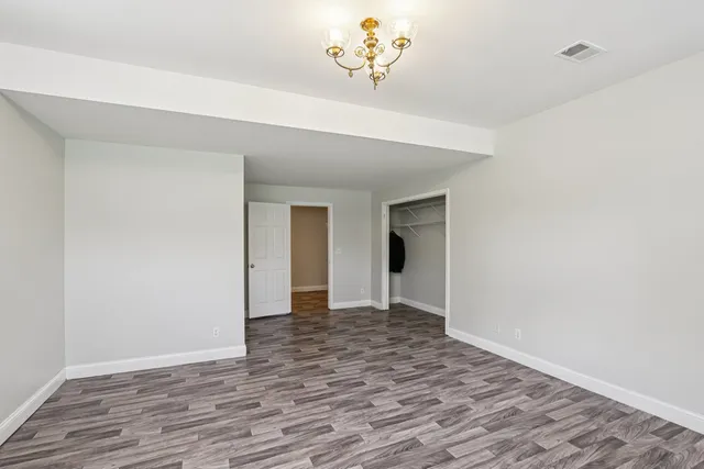 $1,199,000 | 6605 Oakwood Manor Drive, Crystal Lake, IL 60012