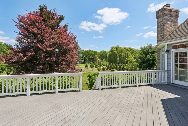 $1,199,000 | 6605 Oakwood Manor Drive, Crystal Lake, IL 60012