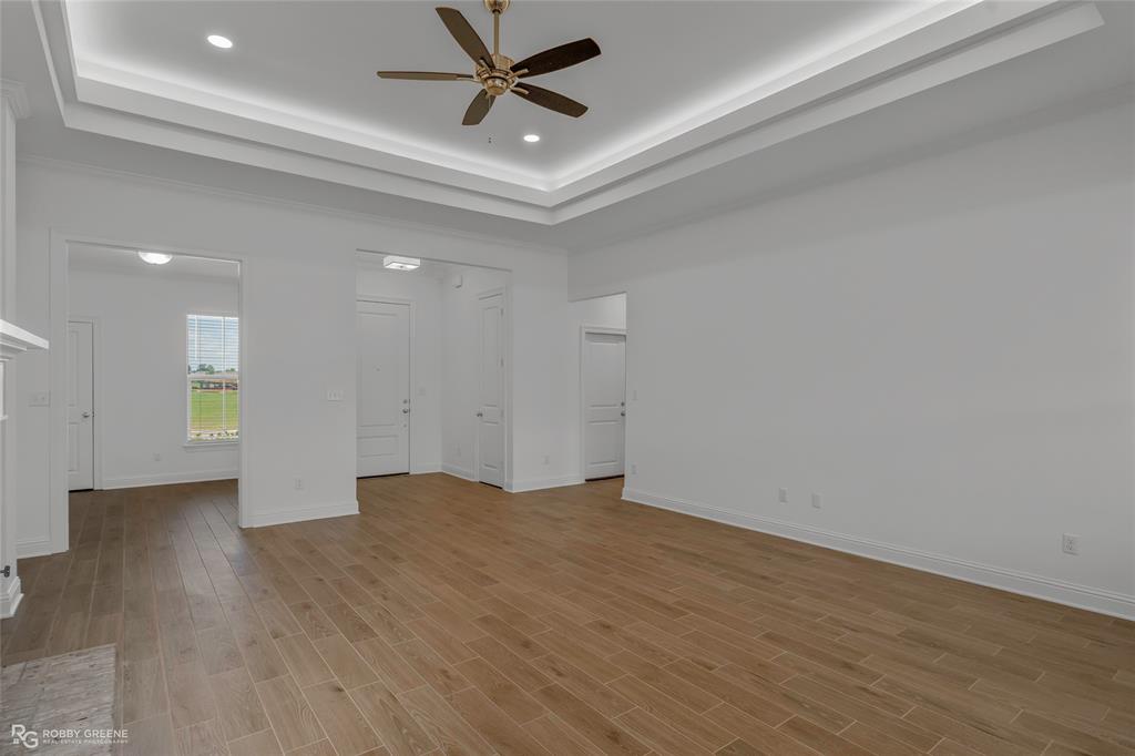 328 Peason Ridge Bossier City, LA 71112 - Photo 4 of 33