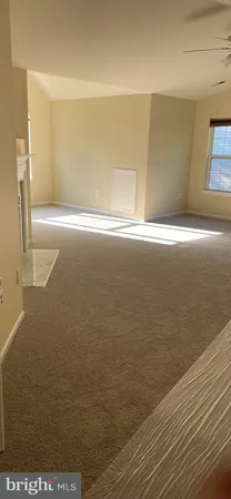 $3,800 | 15518 Toddsbury Lane, Manassas, VA 20112