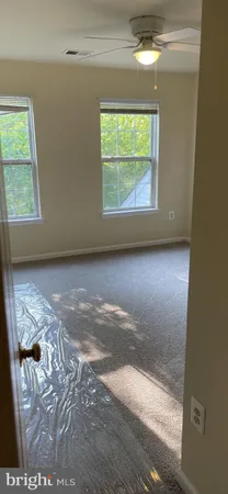 $3,800 | 15518 Toddsbury Lane, Manassas, VA 20112