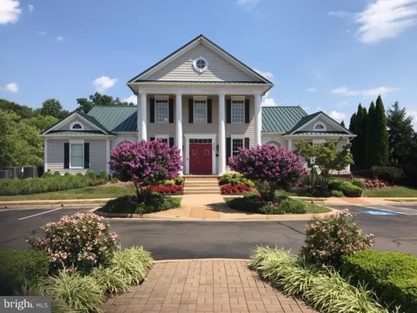 $3,800 | 15518 Toddsbury Lane, Manassas, VA 20112