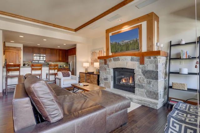 $1,325,000 | 7001 Northstar Drive, Unit 411, Truckee, CA 96161