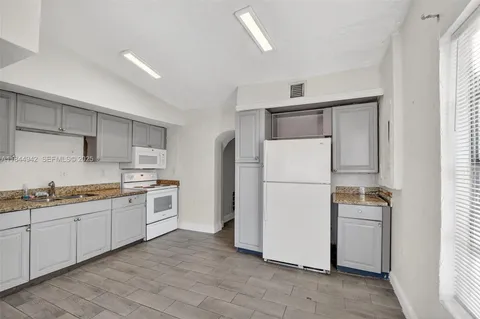 $394,000 | 1368 11th Street, West Palm Beach, FL 33401