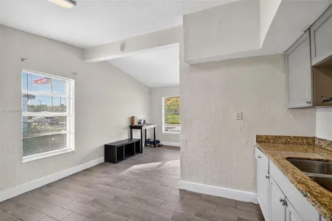 $394,000 | 1368 11th Street, West Palm Beach, FL 33401