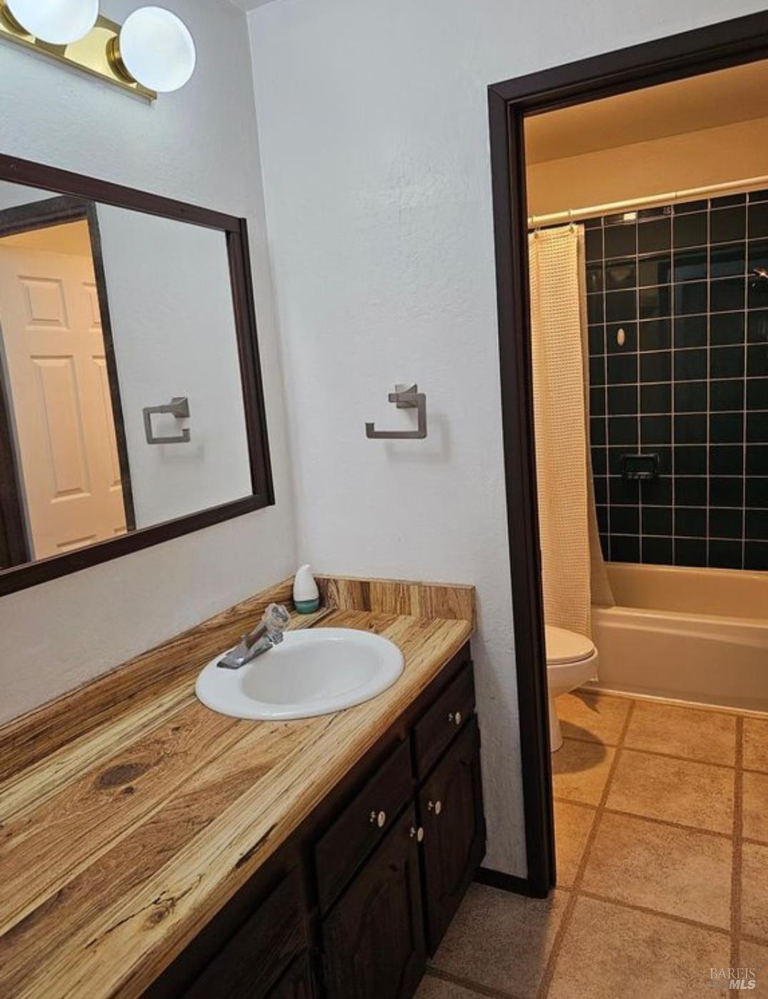 1166 Rimrock Drive Napa, CA 94558 - Photo 6 of 10