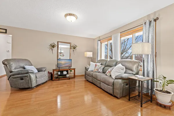 $425,000 | 2180 135th Lane Northwest, Andover, MN 55304