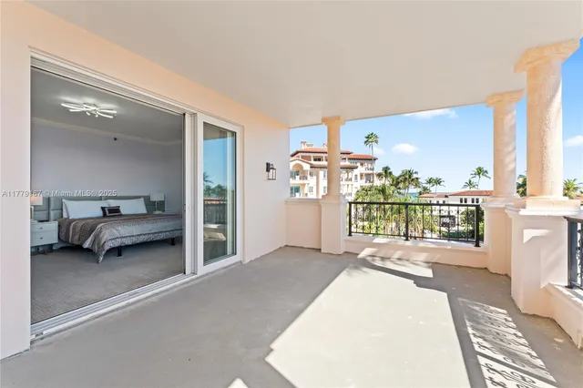 $18,900 | 19133 Fisher Island Drive, Unit 19133, Miami Beach, FL 33109