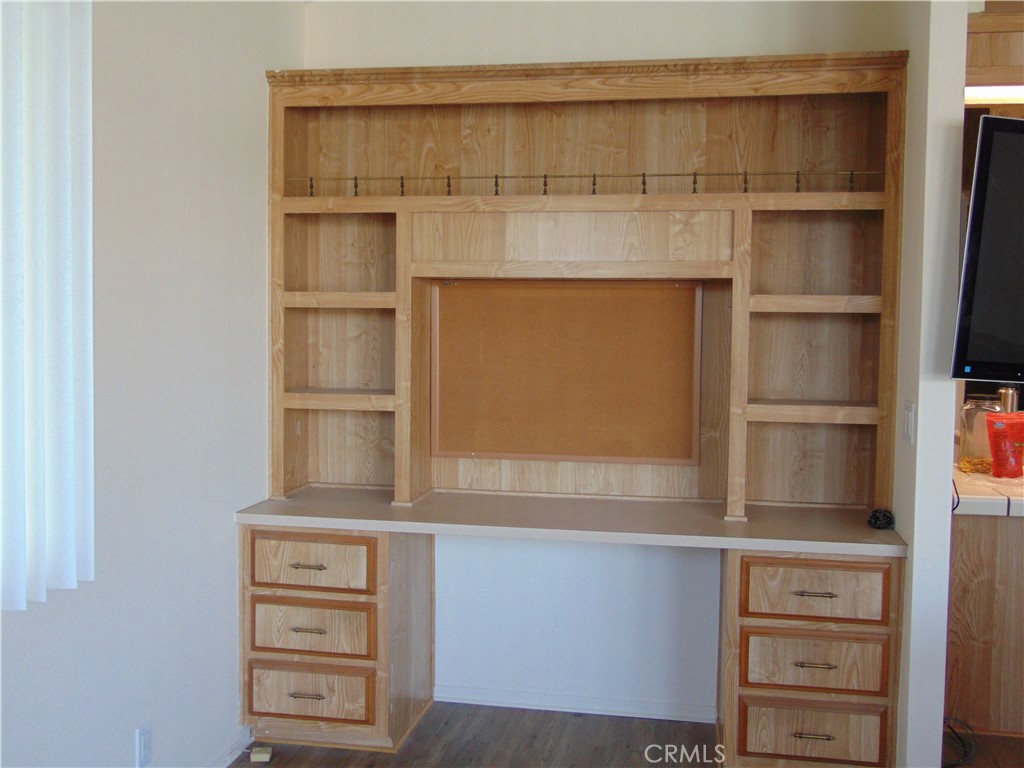 12618 3rd Street, Unit 63 Yucaipa, CA 92399 - Photo 19 of 65 Living room office area