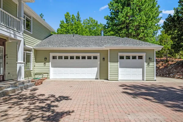 $899,000 | 6060 Keeble Lane, Camino, CA 95709