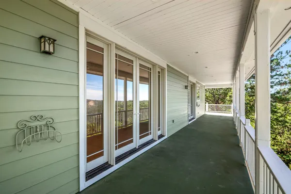 $899,000 | 6060 Keeble Lane, Camino, CA 95709