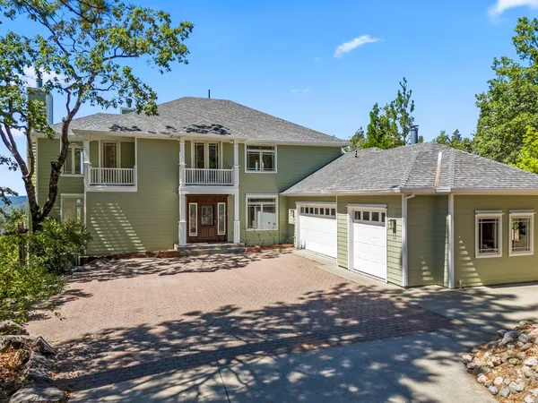 $899,000 | 6060 Keeble Lane, Camino, CA 95709