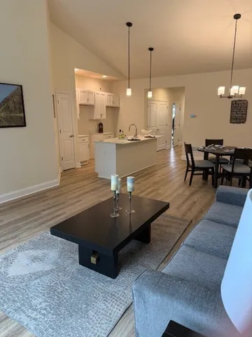 $329,900 | 6211 Blossom Ridge Circle, Ontario, NY 14519