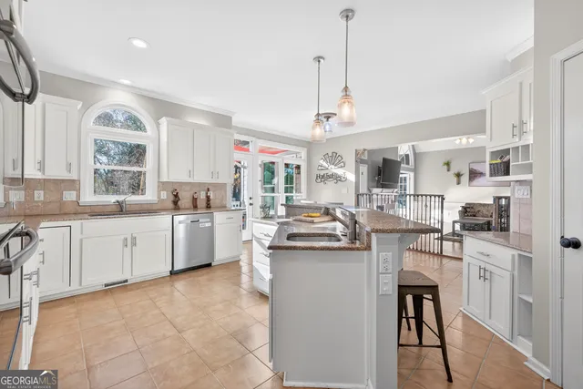 $574,500 | 270 Highview Trace, Fayetteville, GA 30215