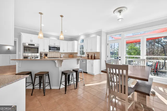 $574,500 | 270 Highview Trace, Fayetteville, GA 30215