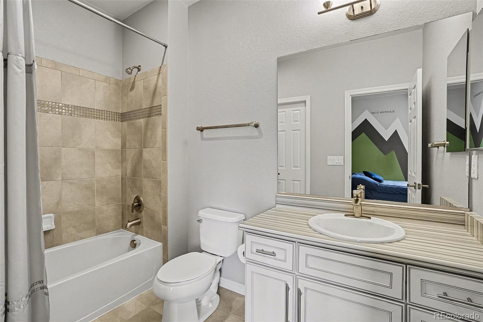 8536 Rogers Loop Arvada, CO 80007 - Photo 27 of 50