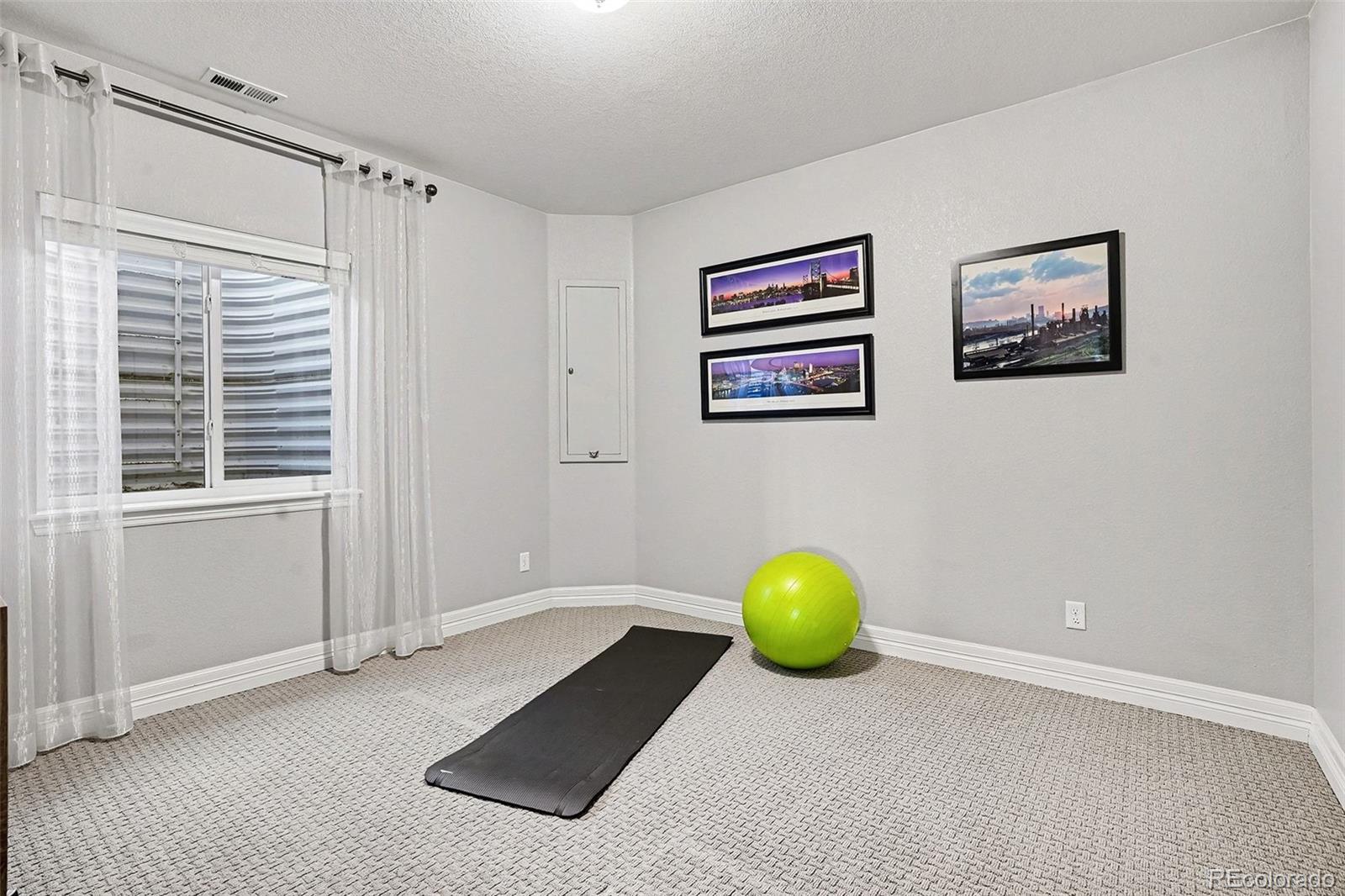 8536 Rogers Loop Arvada, CO 80007 - Photo 38 of 50