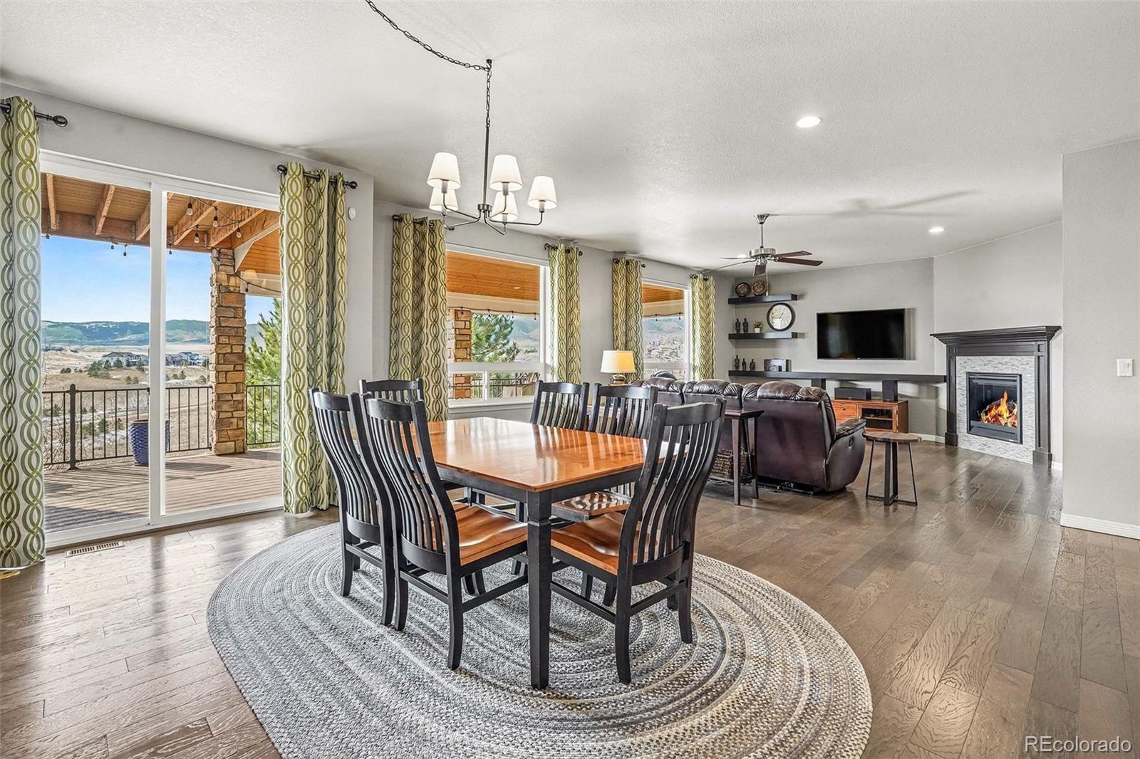 8536 Rogers Loop Arvada, CO 80007 - Photo 7 of 50