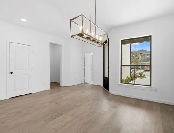 $3,900 | 10919 Spring Wind Drive, Missouri City, TX 77459