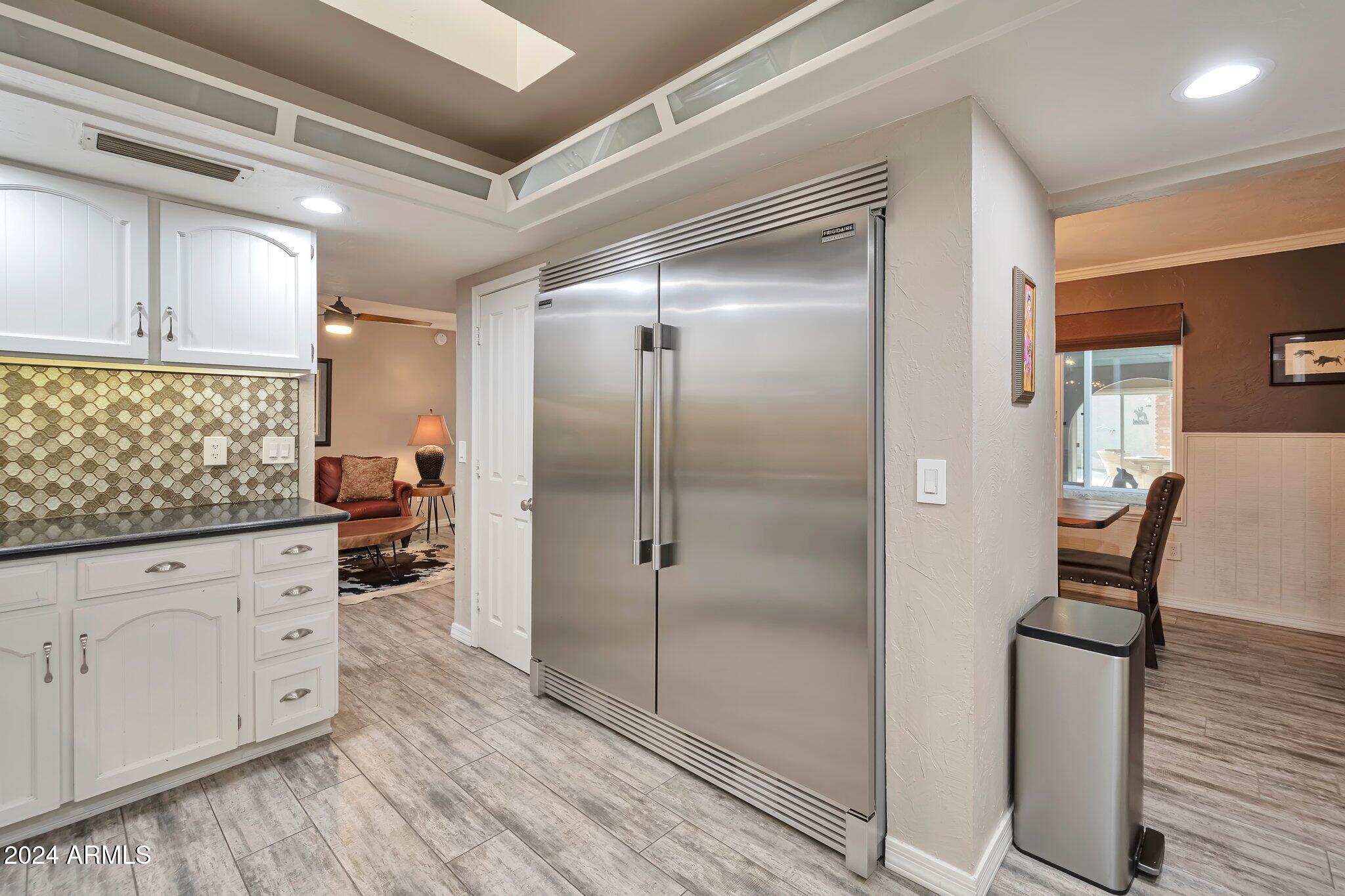 1112 North Cherry Mesa, AZ 85201 - Photo 9 of 25 Kitchen
