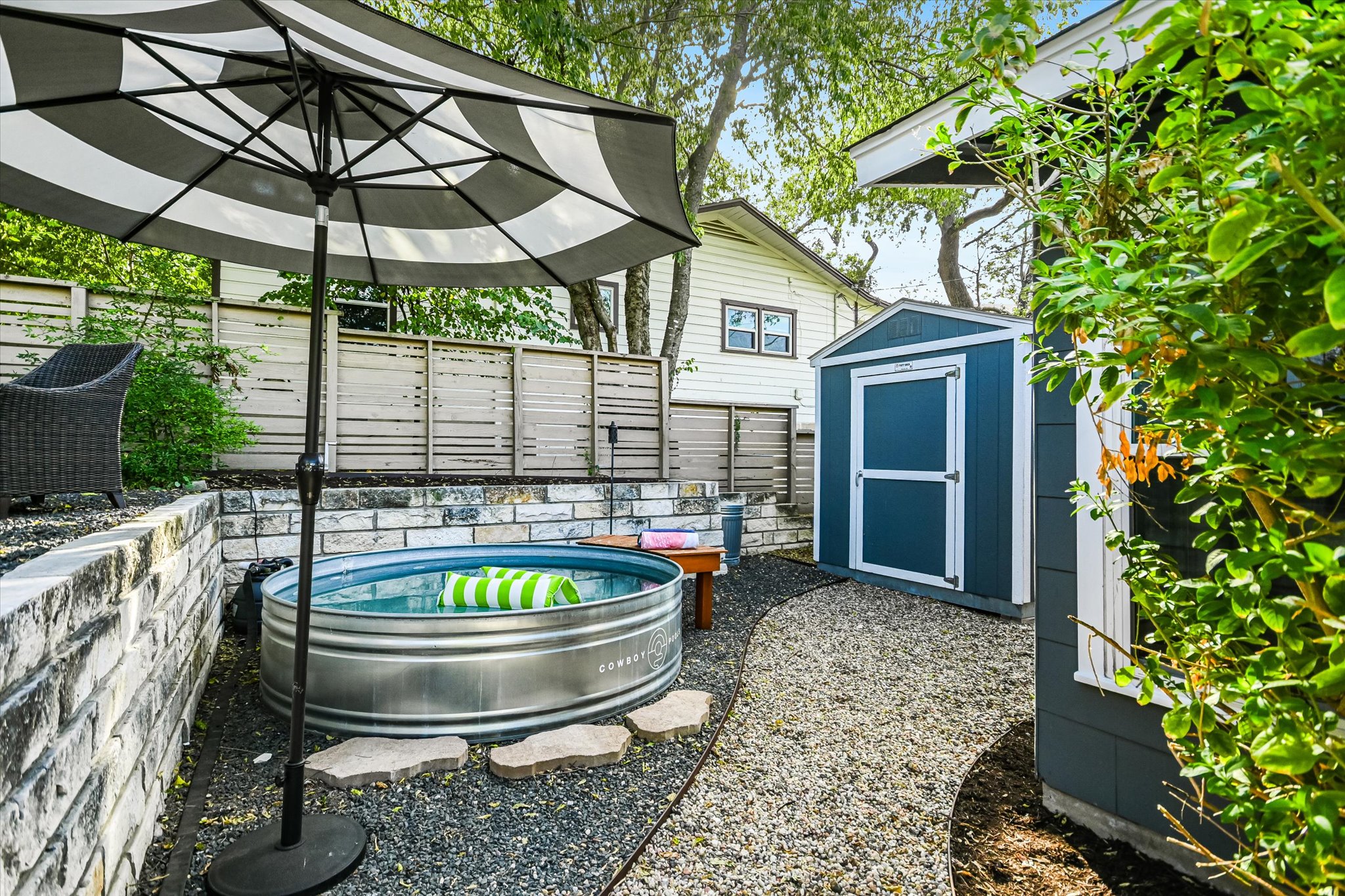 2805 South 5th Street Austin, TX 78704 - Photo 5 of 25 Wonderful outdoor living